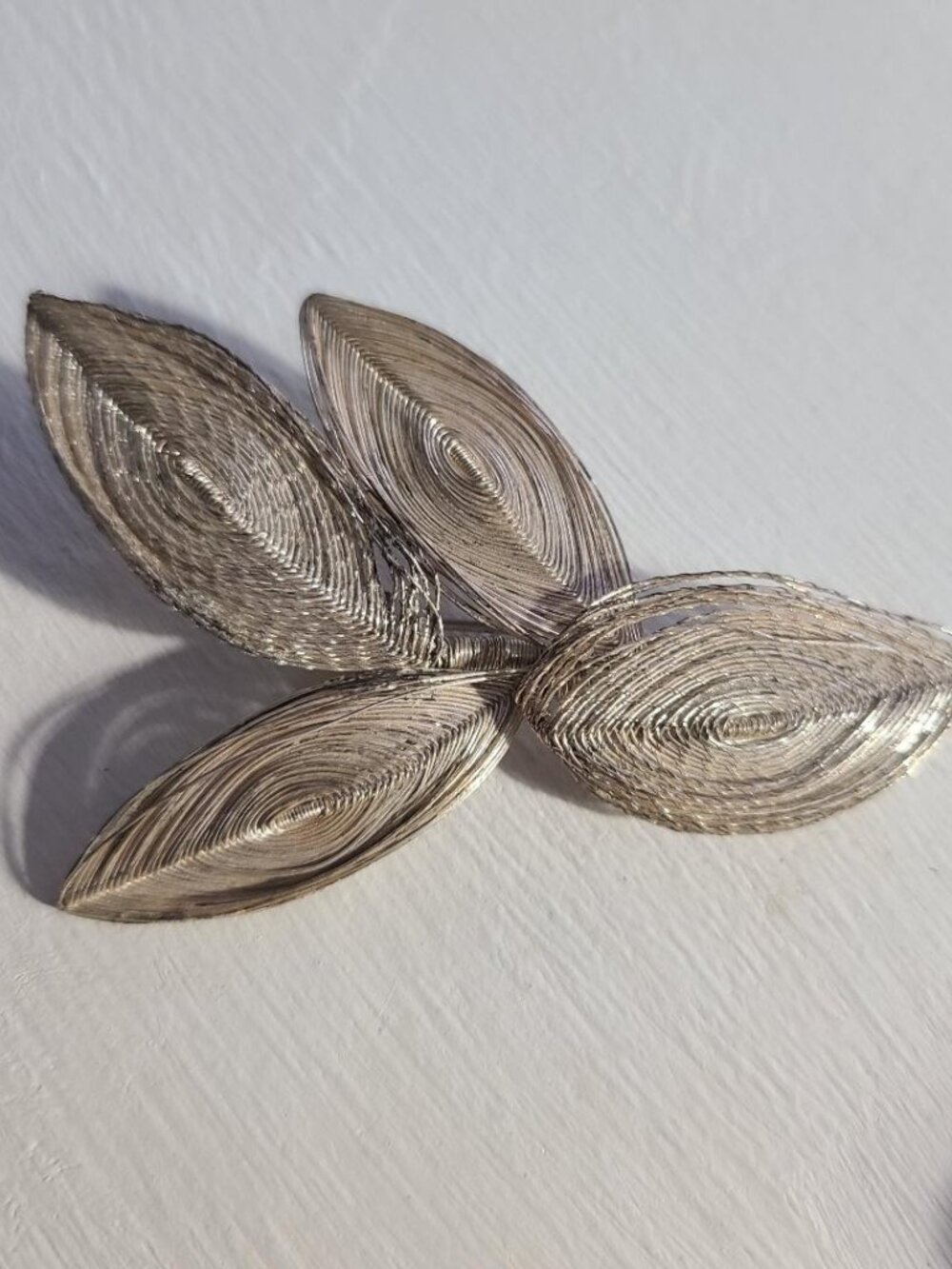Wire Art Vintage 1960's Silver Leaves Lapel Pin Brooch - Wrapped Plant Design